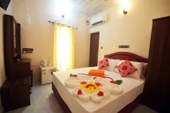 Evila Inn Thoddoo