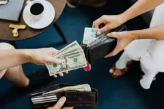 💵 Подготовьте немного наличных