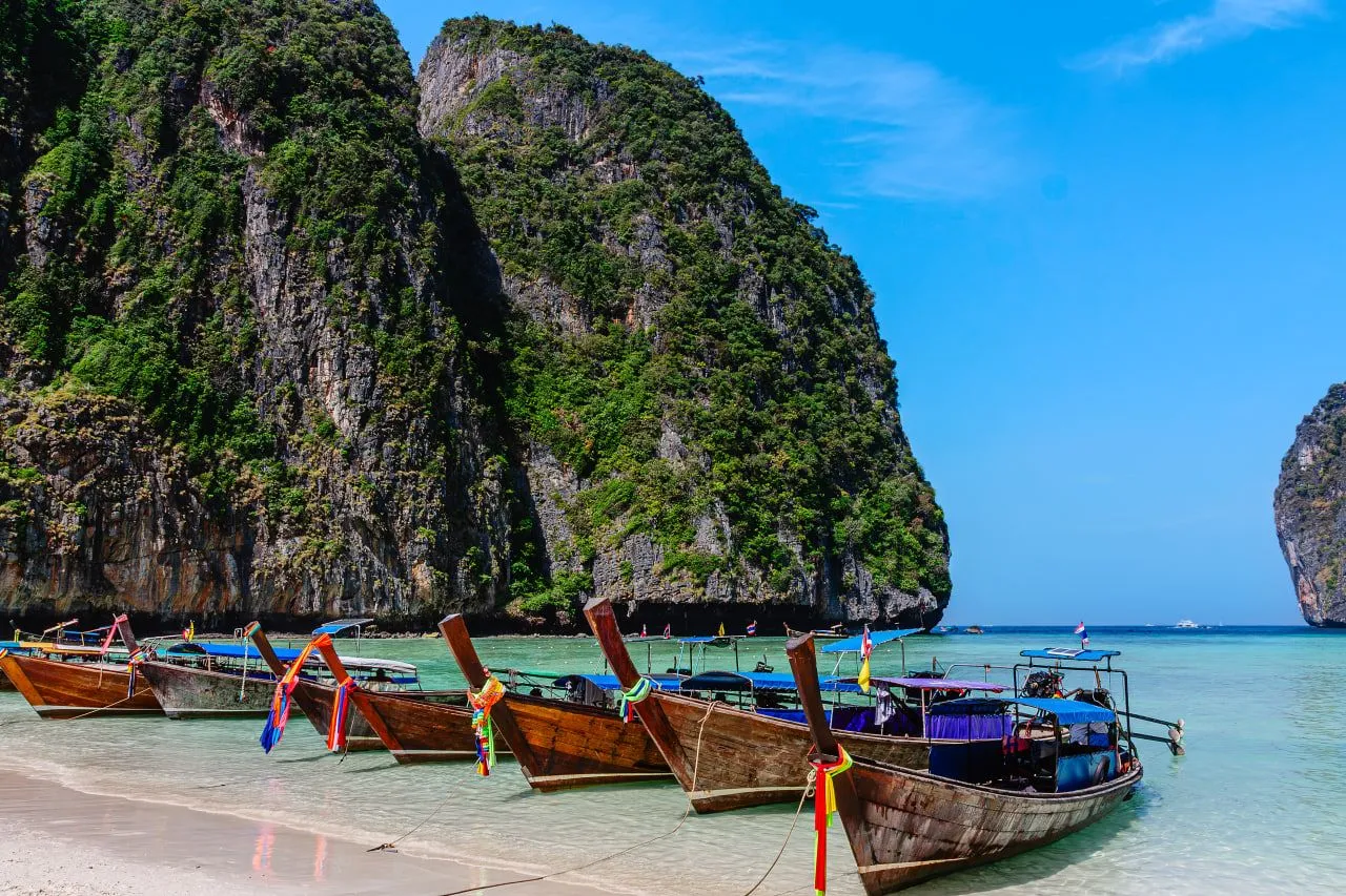 ПХИ-ПХИ ДОН