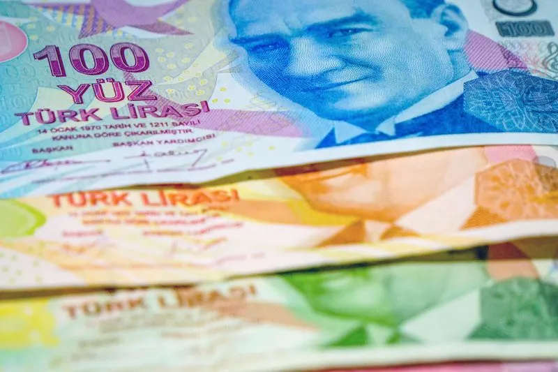 💳 Наличные деньги и банковские карты