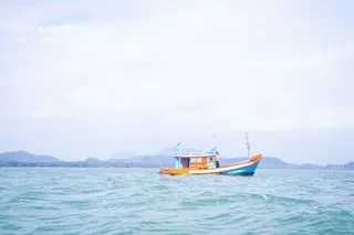 РЫБАЦКАЯ ЛОДКА