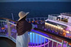 🌌 Проведите вечер на открытой палубе