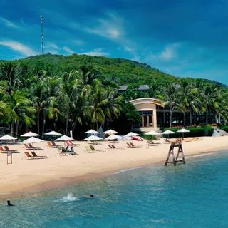 ПЛЯЖ NHA TRANG BEACH