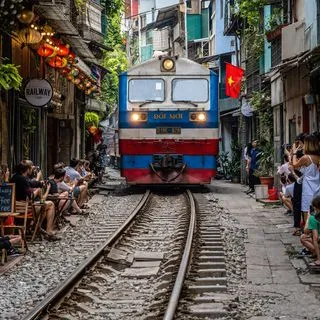 TRAIN STREET