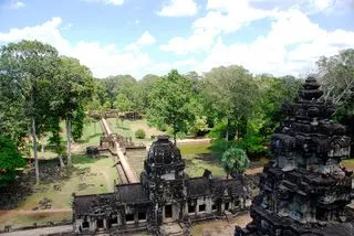 ХРАМ АНГКОР ТОМ