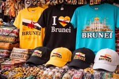 👕 Одежда с символикой