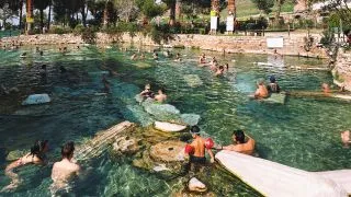 КУПАНИЕ В БАССЕЙНЕ КЛЕОПАТРЫ