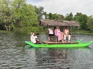 РЕЧНОЙ КАТАМАРАН