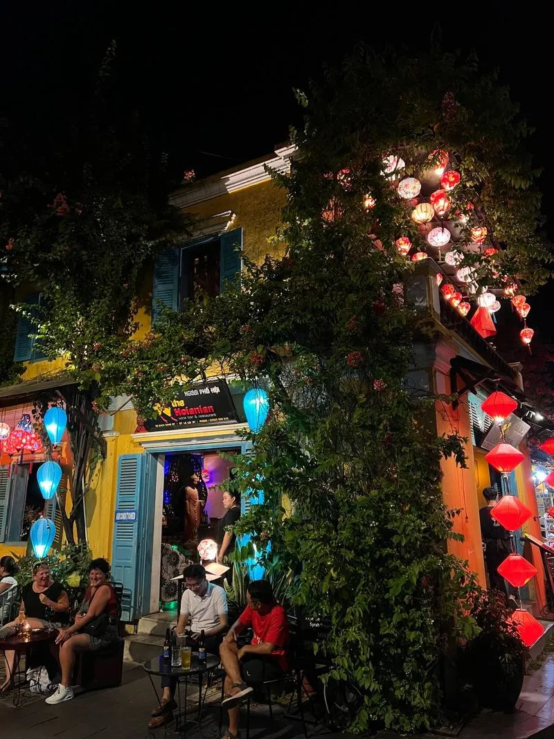 Экскурсия в древний город Хойан и кокосовый лес из Дананга