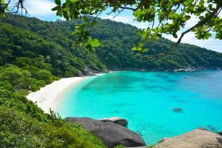 ОСТРОВ КО МИАНГ