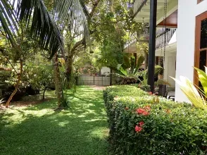 Unawatuna Villa Bird Nest  