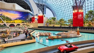 АТТРАКЦИОНЫ FERRARI WORLD