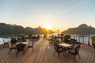 SUNSET PARTY НА ВЕРХНЕЙ ПАЛУБЕ