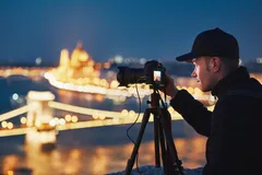 Штатив или стабилизатор для ночной съёмки