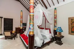 Tugu Lombok – Ломбок