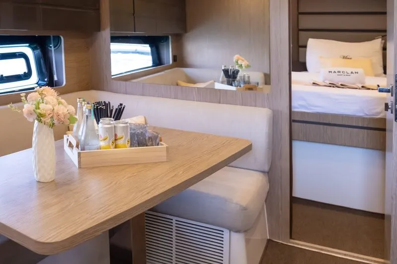 Monohull MR Bali (Azimut 43ft)