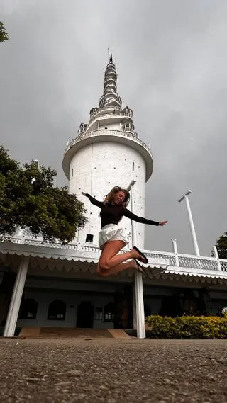 БАШНЯ АМБУЛУВАВА 