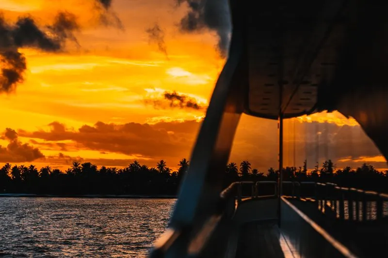 Закат и рыбалка на кальмара на Фукуоке