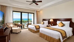 Deluxe Ocean View Twin Bed