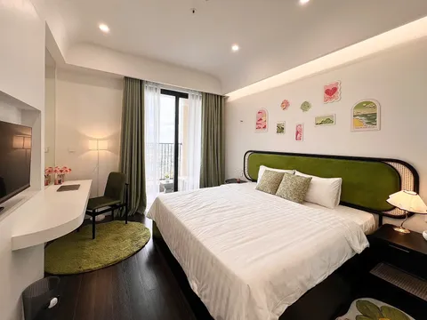 Gallery image