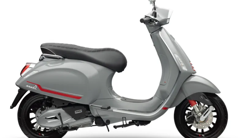 Vespa Sprint S125