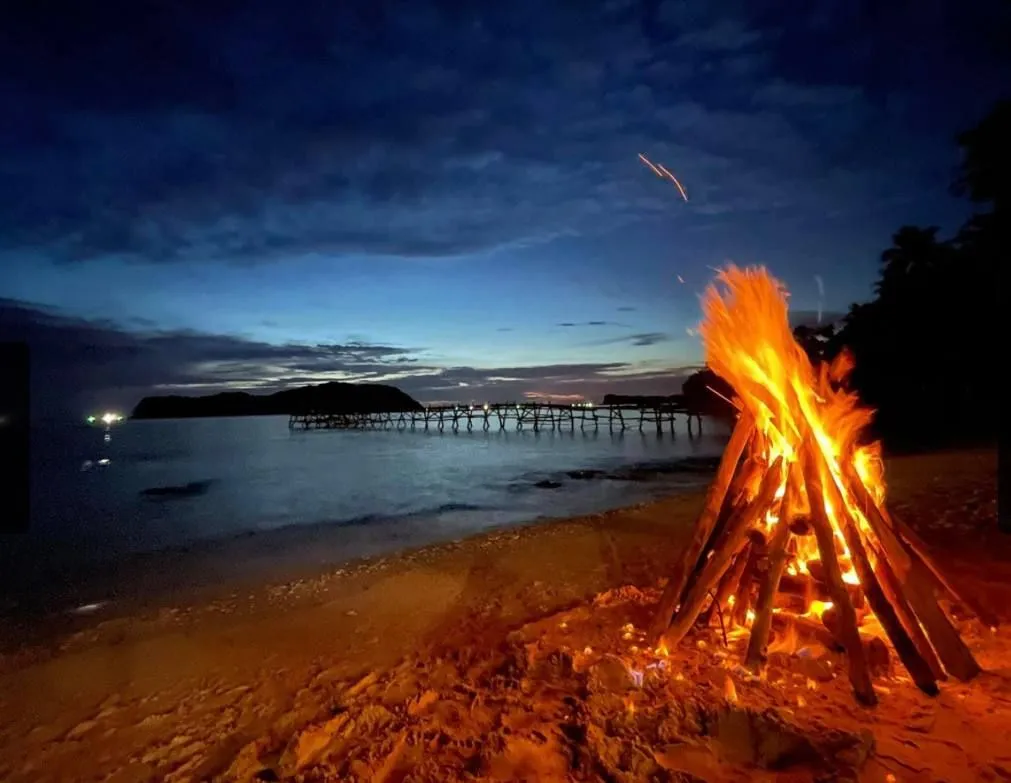 ЮЖНЫЕ ОСТРОВА