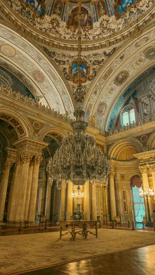 ЦЕРЕМОНИАЛЬНЫЕ ЗАЛЫ ДВОРЦА