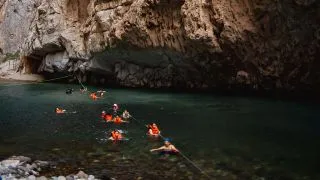 ОТДЫХ И КУПАНИЕ В КАНЬОНЕ