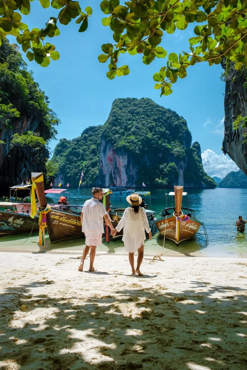 Пхи-Пхи, Майя, Ххай, Бамбу на катамаране