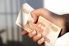 Не привозите наличные рубли