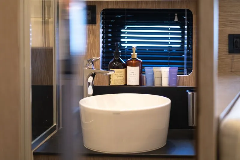 Monohull MR Bali (Azimut 43ft)