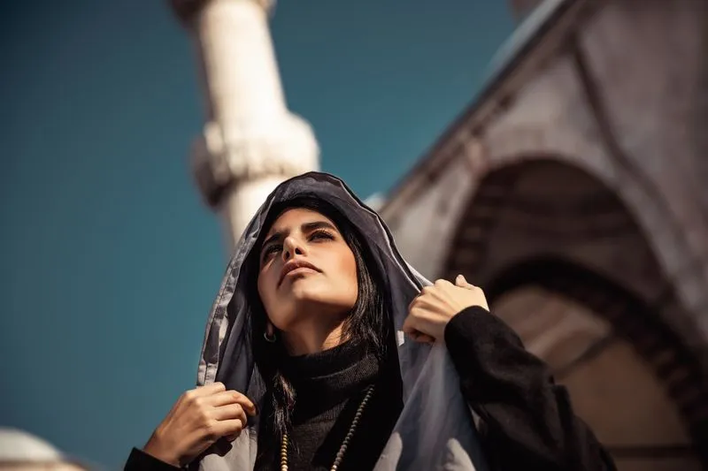 Одежда с учётом формата, защита от солнца, удобная обувь