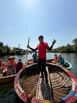 ВЬЕТНАМСКИЕ ЛОДКИ 