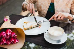 🍽️ Кафе и рестораны в Раваи