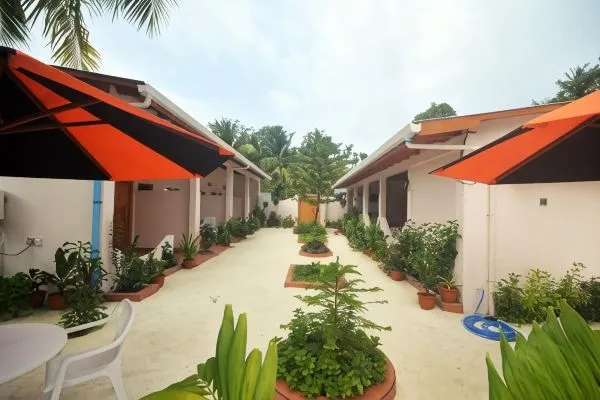 Evila Inn Thoddoo