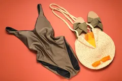 👙 Купальные принадлежности