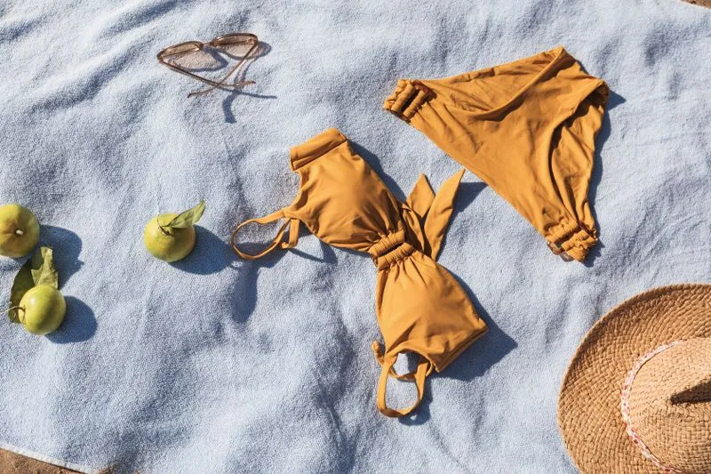 🏖 Купальные принадлежности и полотенце