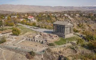 ХРАМ ГАРНИ