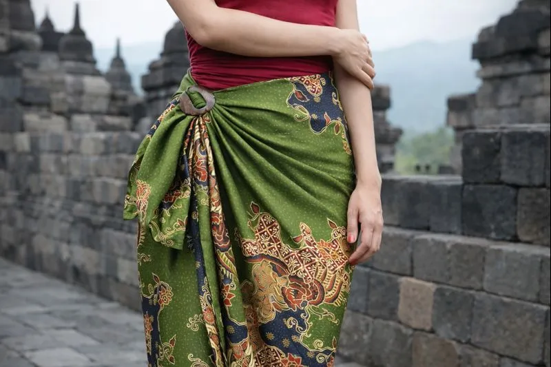 ⛩️ Закрывайте плечи и колени