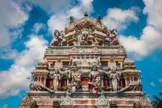 ИНДУИСТСКИЙ ХРАМ