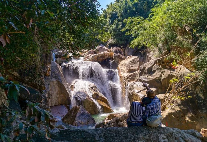 Экскурсия на водопад Бахо и пляж Зоклет из Нячанга