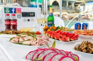 НАПИТКИ И ЗАКУСКИ