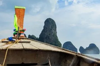 ПРОГУЛКА НА ДЛИННОХВОСТОЙ ЛОДКЕ