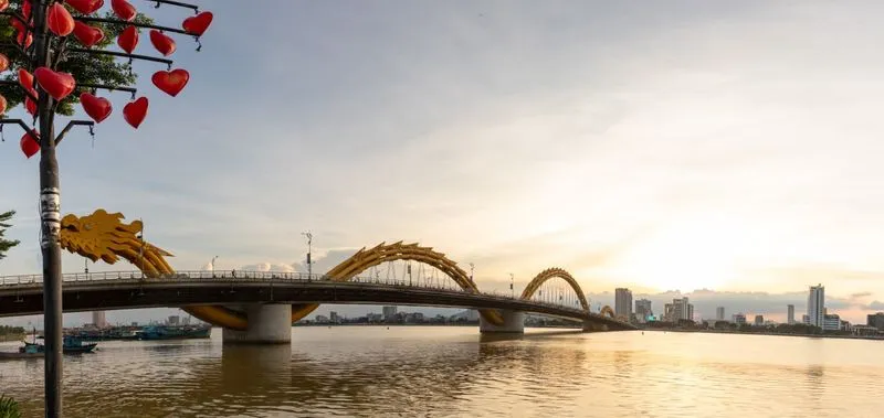 Индивидуальная обзорная экскурсия по Данангу: маршрут, стоимость и главные достопримечательности