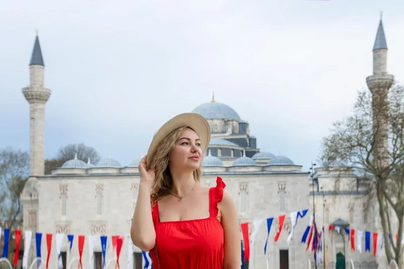 🕌 Уважайте местные традиции