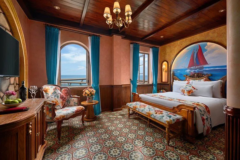 Venice Hotel